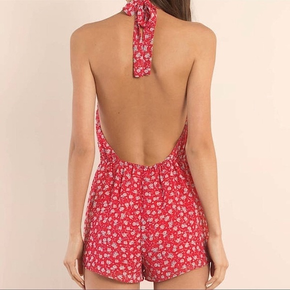 TOBI RAQUEL RED MULTI FLORAL PRINT Halter ROMPER womens size M - Picture 1 of 8